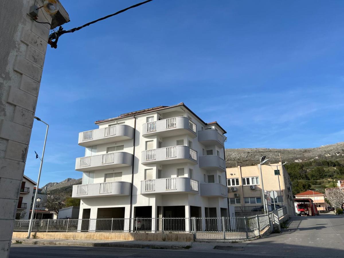 Apartments Lucia Ποντστράνα Εξωτερικό φωτογραφία